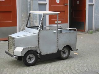 LittleWhiteCar (2)